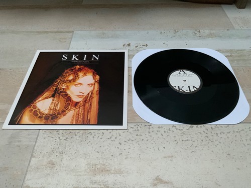 Skin one thousand years - , rare